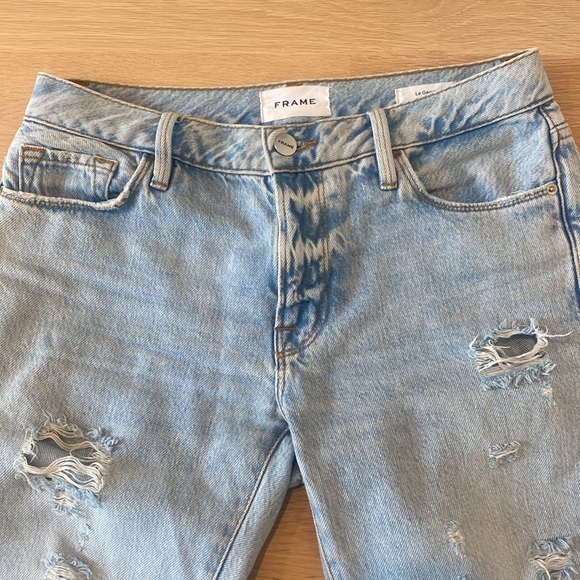 Frame Le Garcon Mid Rise Ripped Boyfriend Jeans in Natoma 23 - Picture 5 of 9